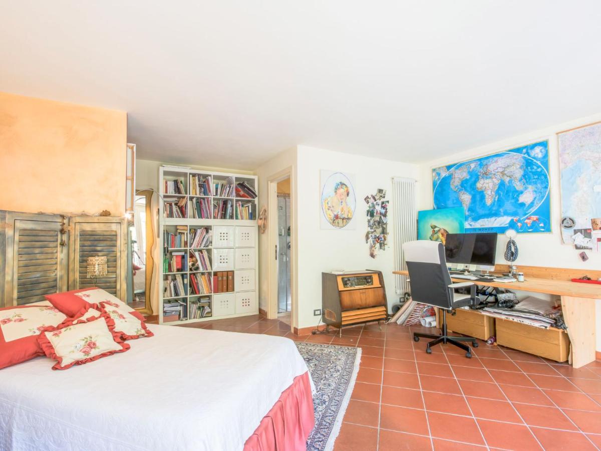 Villa La Casa Vivente By Interhome Ливорно Экстерьер фото